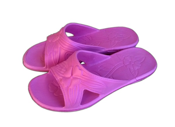 دمپایی پلاستیکی