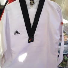 طراحی و گلدوزی انواع آرم