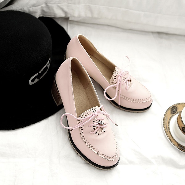 کفش کالج زنانه