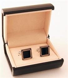 1537ed6f2c4bd0b5db4d9f3a8a8702c6