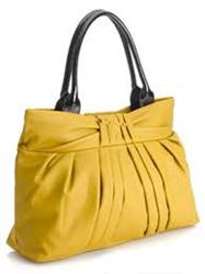 بازار کیف و کفش زنانه در تبریز