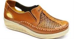 فروش عمده اینترنتی کفش طبی زنانه آداک