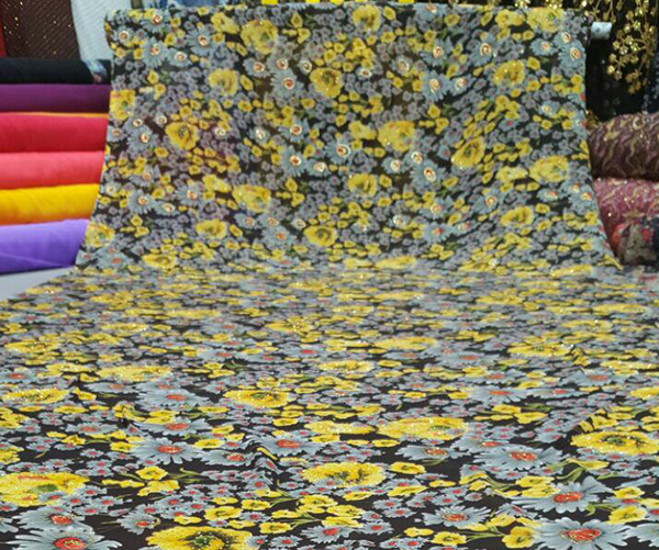 دوخت پارچه حریر