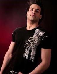 تولید تی شرت های مشکی