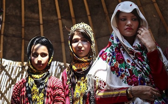 روسری ترکمنی