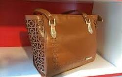 قیمت کیف زنانه چرم مصنوعی اصفهان