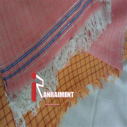 عرضه پارچه های سنتی دستباف