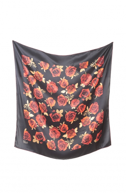 روسری تی تی