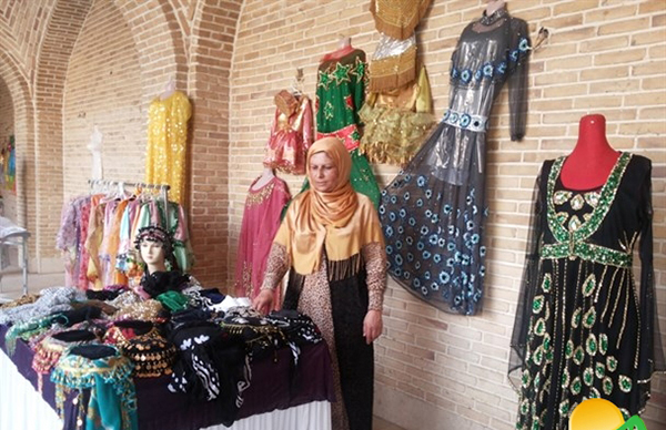 پارچه لباس کردی