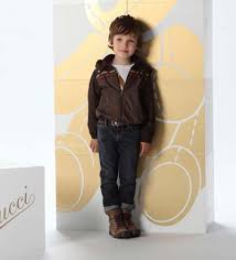 فروشگاه پوشاک بچه گانه پسرانه