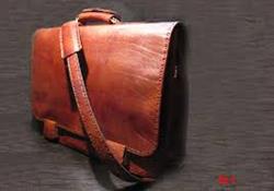 مرکز فروش کیف مردانه اداری