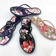 توزیع عمده دمپایی طرح دار دخترانه