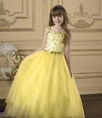 عرضه لباس بچه گانه شیک