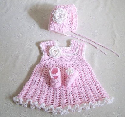 پیراهن بچگانه