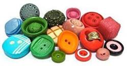 استفاده از دکمه ساده رنگی برای پیراهن