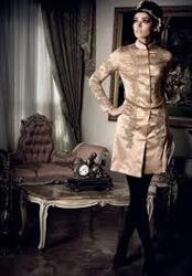 خرید اینترنتی مانتو و پالتو برند