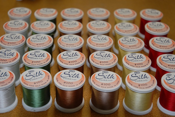 نخ ابریشم طبیعی