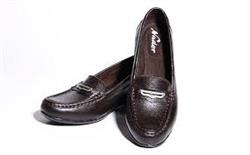 نمایندگی فروش عمده کفش طبی نادر تهران