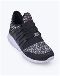 قیمت خرید کفش ورزشی adidas