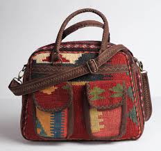 مرکز خرید کیف دخترانه گلیمی