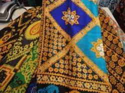 سفارش روسری ابریشم کلاقه ای شیک