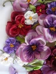 روبان دوزی روی مانتو مجلسی زنانه