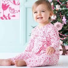 عرضه لباس بچه گانه سیب