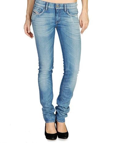 شلوار فاق کوتاه