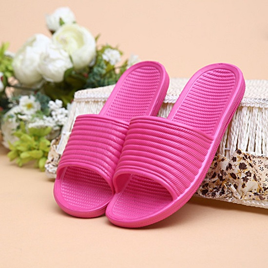 دمپایی زنانه