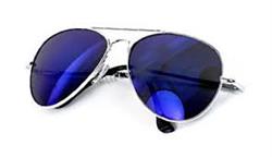 خرید پستی عینک های مارک دار