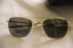 سایت شرکت عینک صاایران