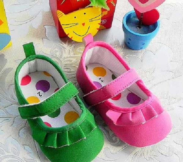 کفش نوزادی