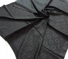 عرضه ی اینترنتی روسری مشکی