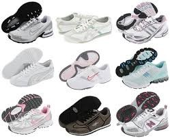 قیمت انواع کتانی طبی زنانه