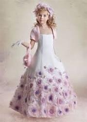 طراحی و دوخت لباس عروس دخترانه