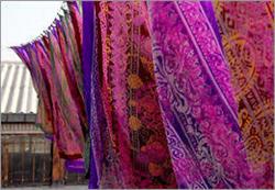 بازار فروش روسری ابریشم کلاقه ای