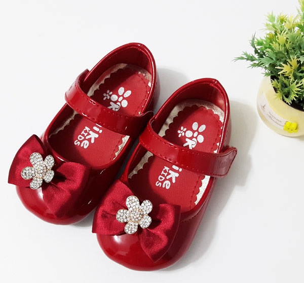 کفش بچه گانه ایرانی