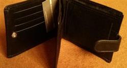 شرکت پخش کیف پول صنعتی اصفهان