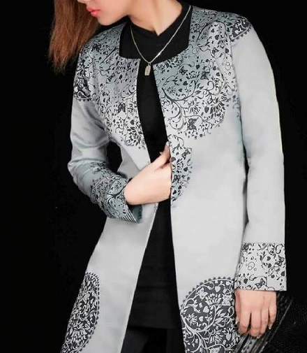 مانتو کتی حاشیه دار