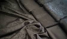 عرضه شال ترک مجلسی در تبریز