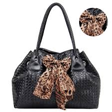 فروش کیف زنانه در اصفهان